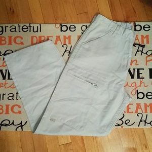 Silver Tab by Levi's cream color pants. Size 34x32